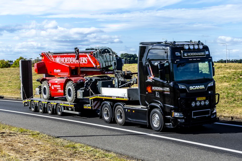 540697757_1374682997993638_636666473075257054_n